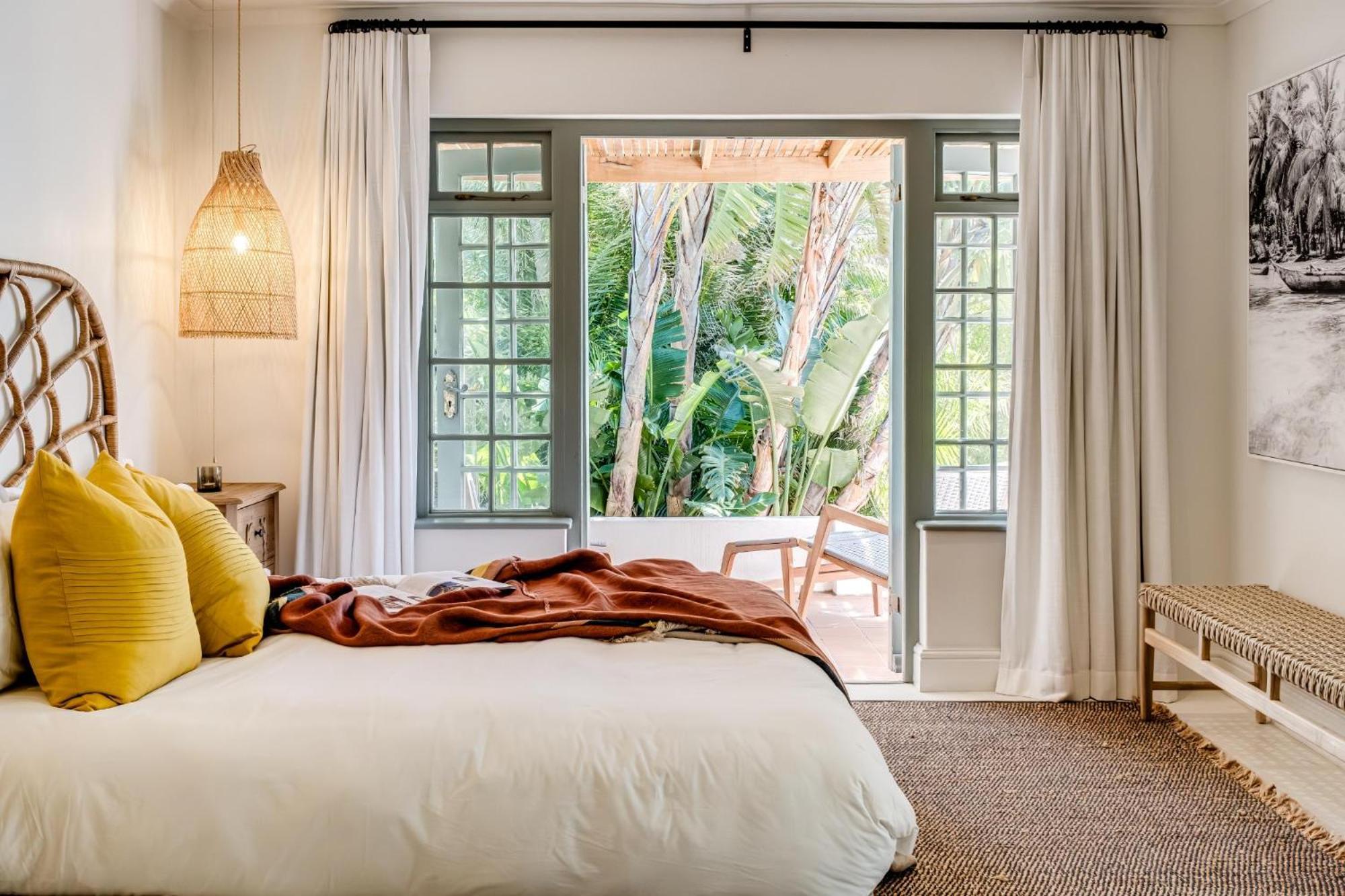 Solmara House *